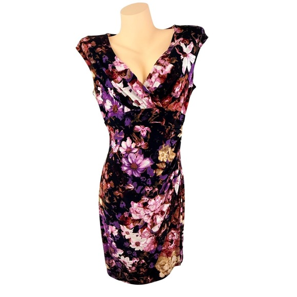 Lauren Ralph Lauren Dresses & Skirts - Lauren Ralph Lauren Floral Ruched Faux Wrap V-Neck Sheath Dress Purple Size 12